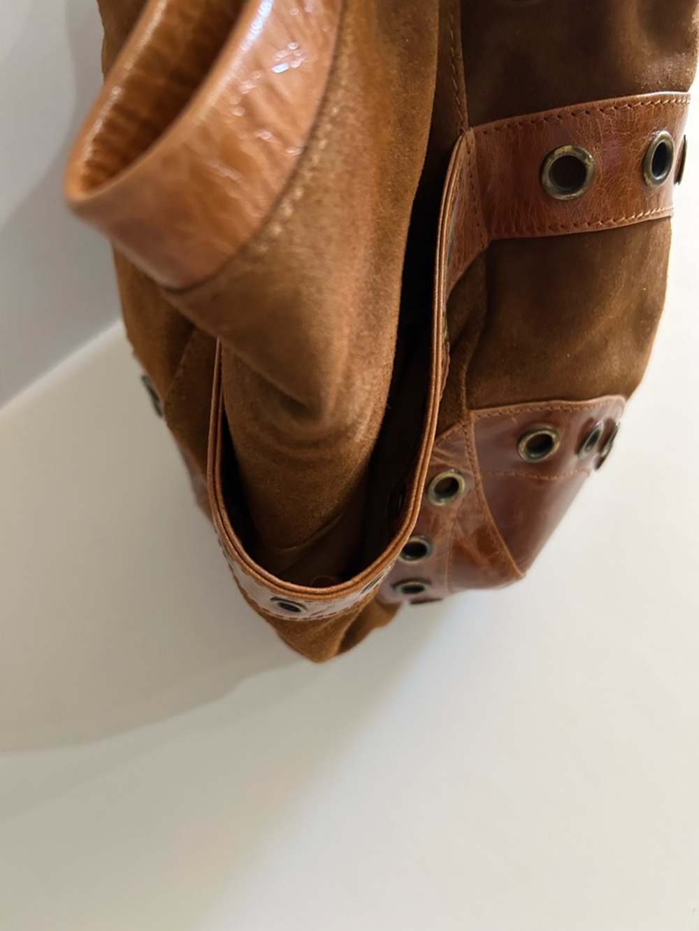 La Chic Brown Suede & Leather Shoulder Bag with Grommet Detail - Picture 6 of 10